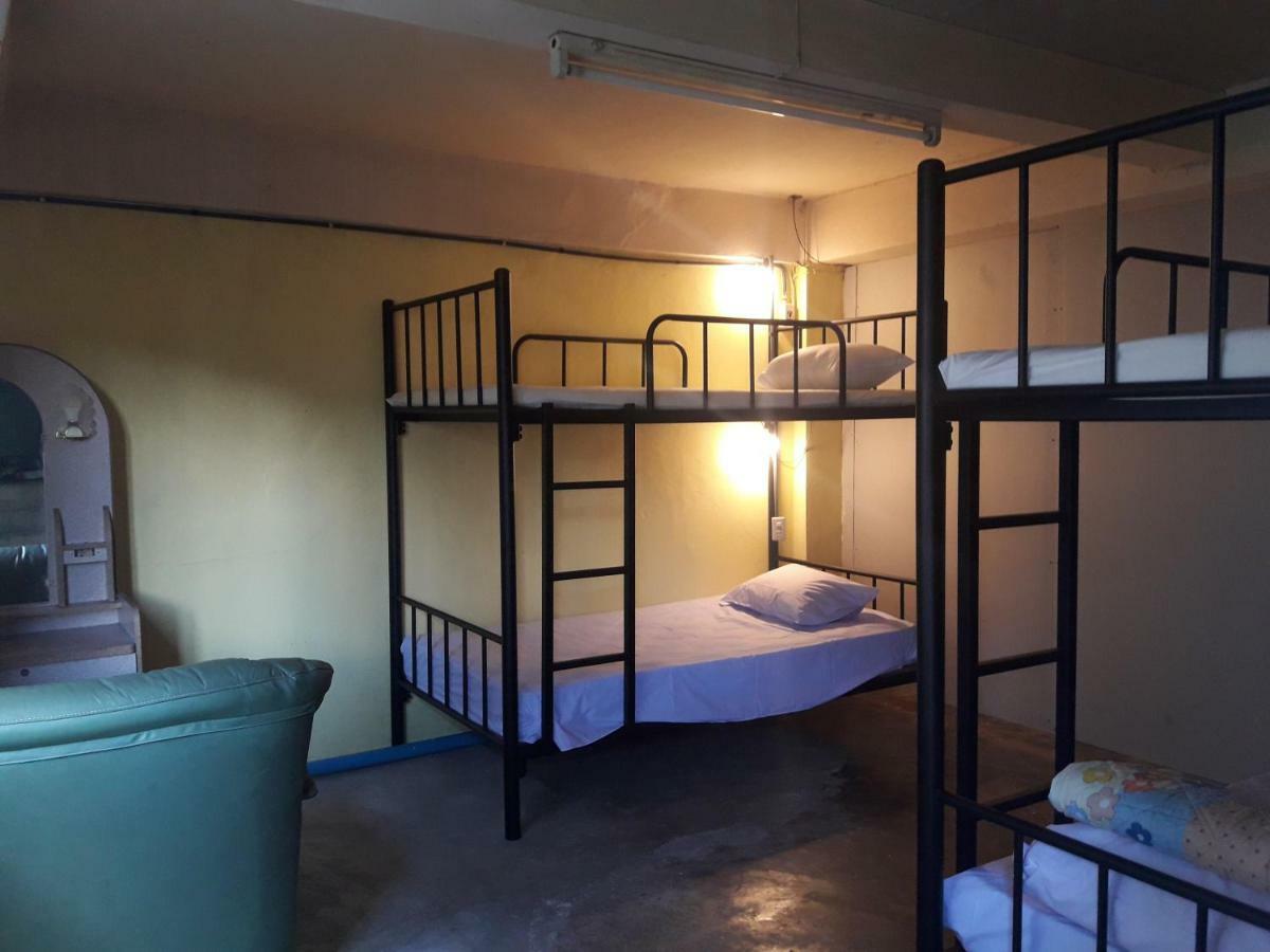 Backpack Planet Hostel Bangkok Bagian luar foto